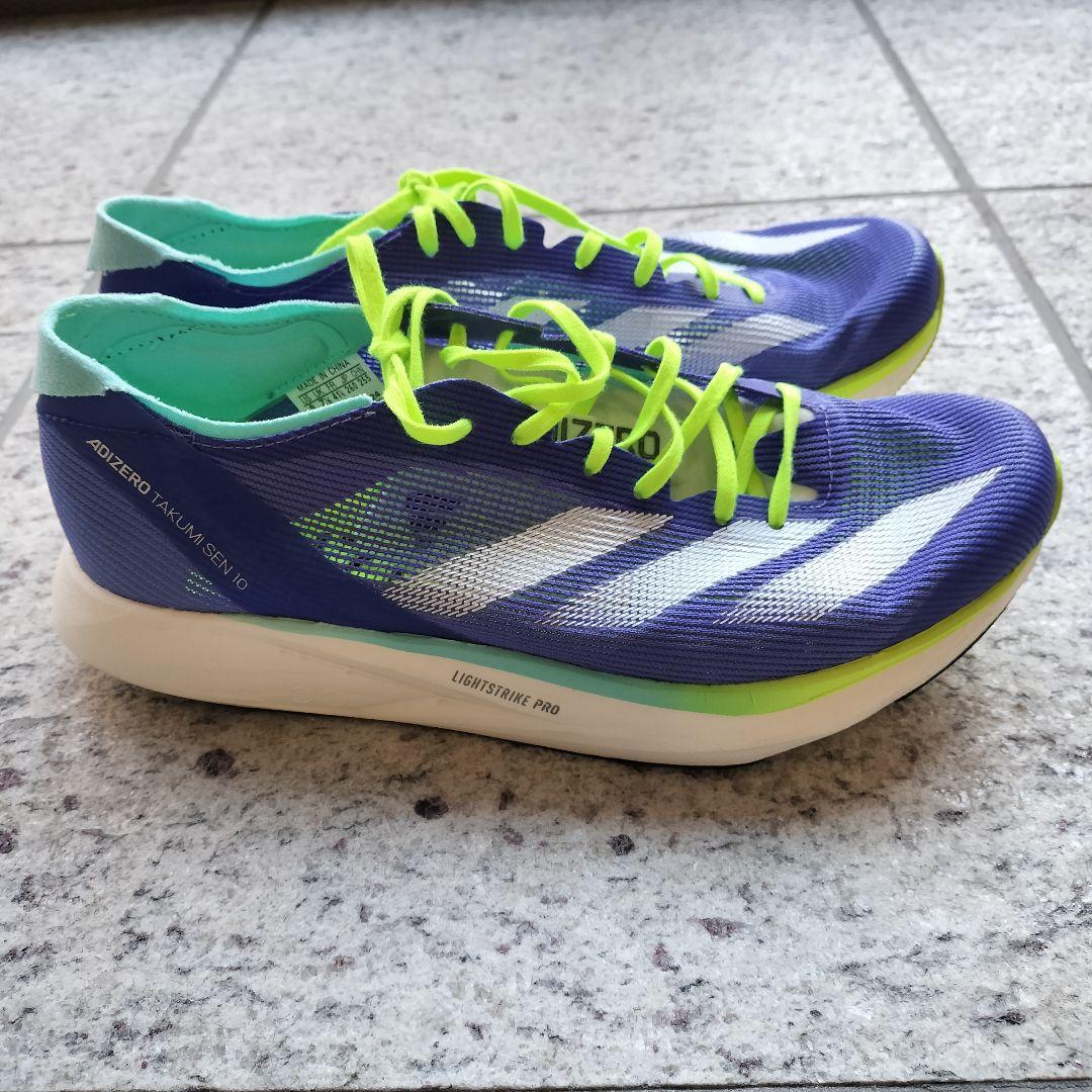 アディダス　アディゼロ　タクミセン10 26.0cm
