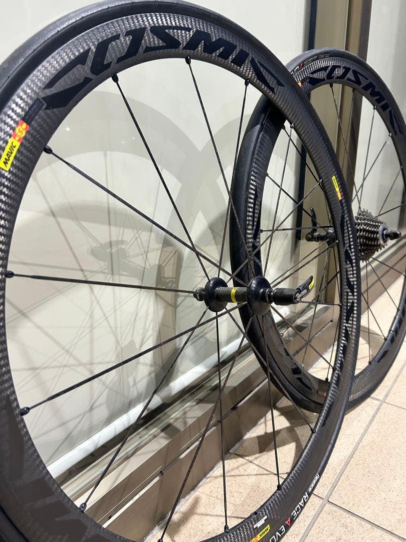 Mavic Cosmic Pro Carbon 完組ホイール 700C