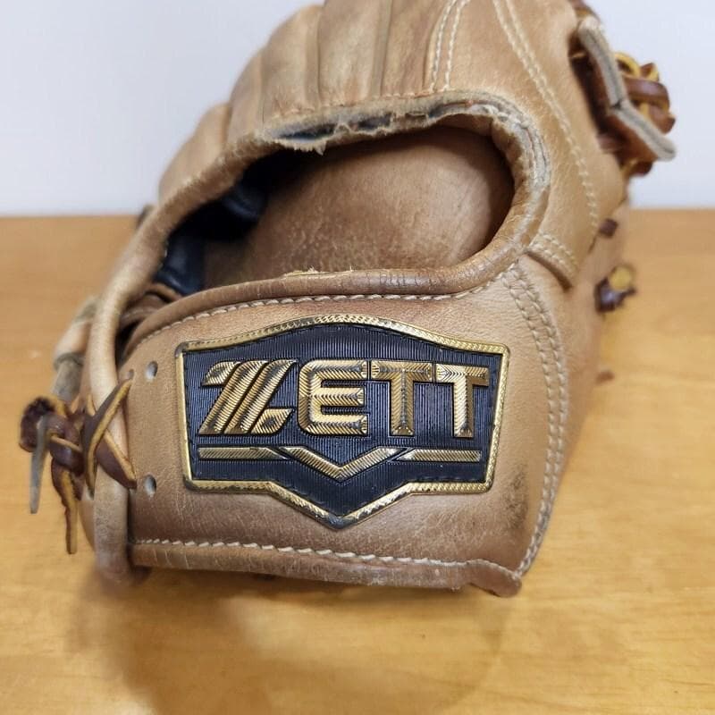 ZETT ゼット ネオステイタス 人気 シリコンラベル 限定品 軟式グローブ