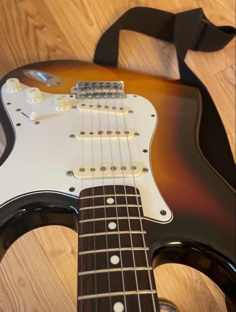 ストラトキャスタータイプ エレキギター ST-62TX fenderjapan