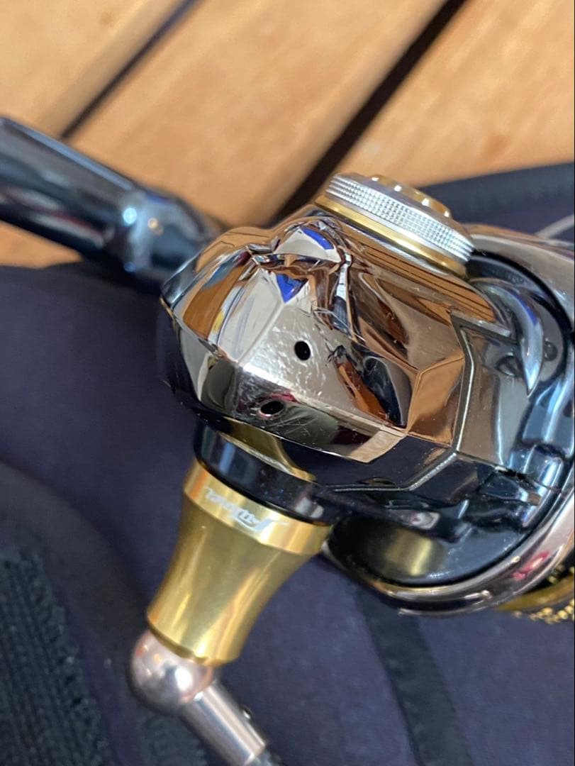 美品 名機 シマノ10 ステラC2000S