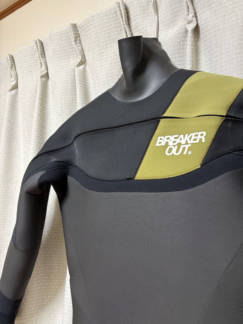 BREAKEROUT(ブレーカーアウト)5×3mm セミドライ メンズ MLB