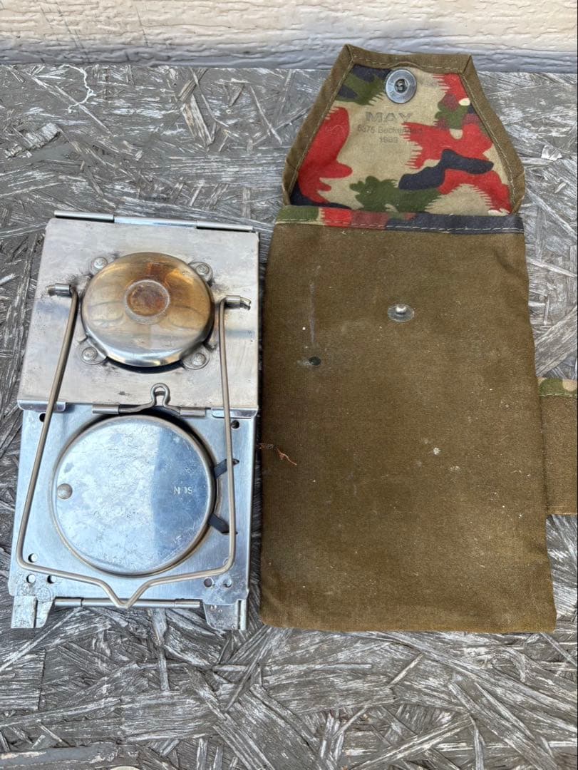 ★値下げ中★ スイス軍 折り畳み式 フォールディングキャンドルランタン 希少