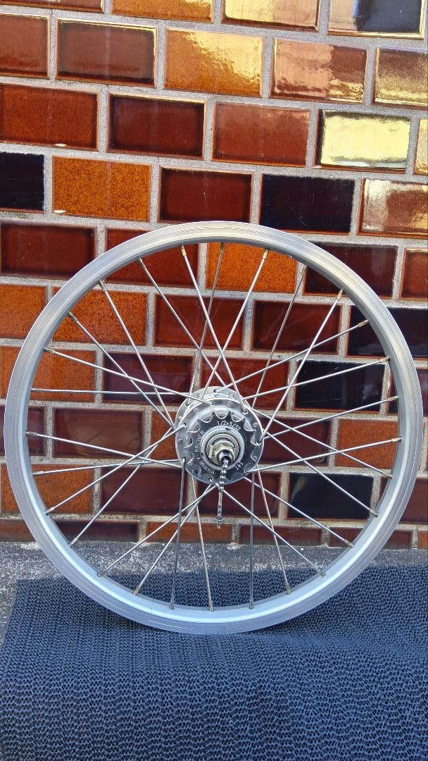 整備済　ブロンプトン　BROMPTON 純正後輪ホイール