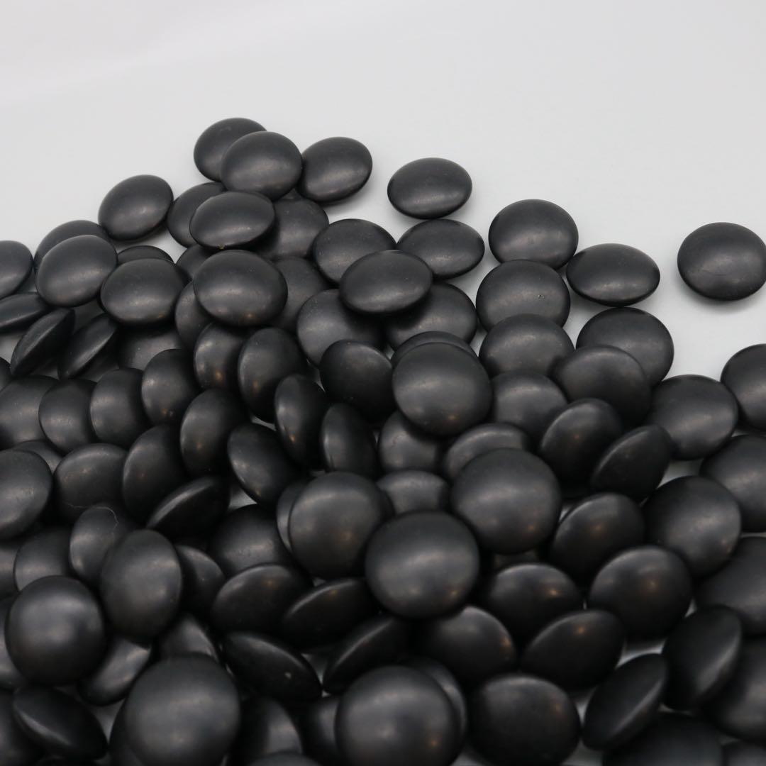 碁石　那智黒石　蛤碁石　厚み10㎜前後　36号？　桐箱入　白173個　黒179個