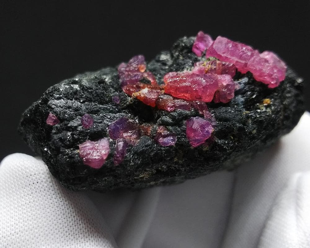 383 ルビー / ピンクサファイア ウィンザー産