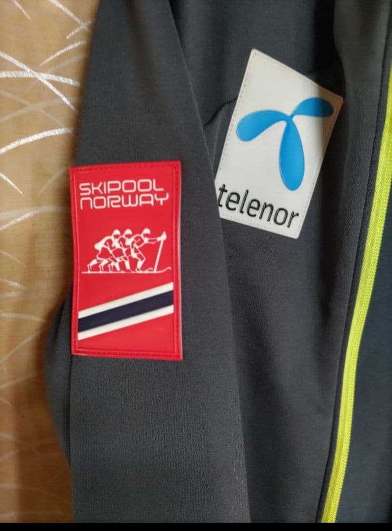 美良品 Phenixフェニックス Norway Team ミドラー