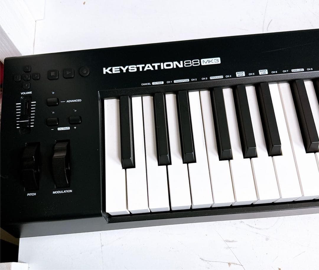 M-AUDIO MIDIキーボード KEYSTATION 88 MK3
