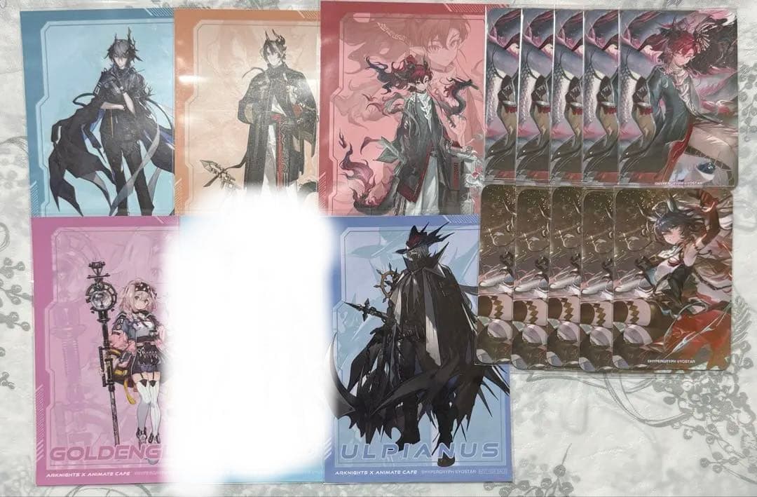 アークナイツ 韓国 アニメイトカフェ コラボ 缶バッジ アクスタ ポスカ カード