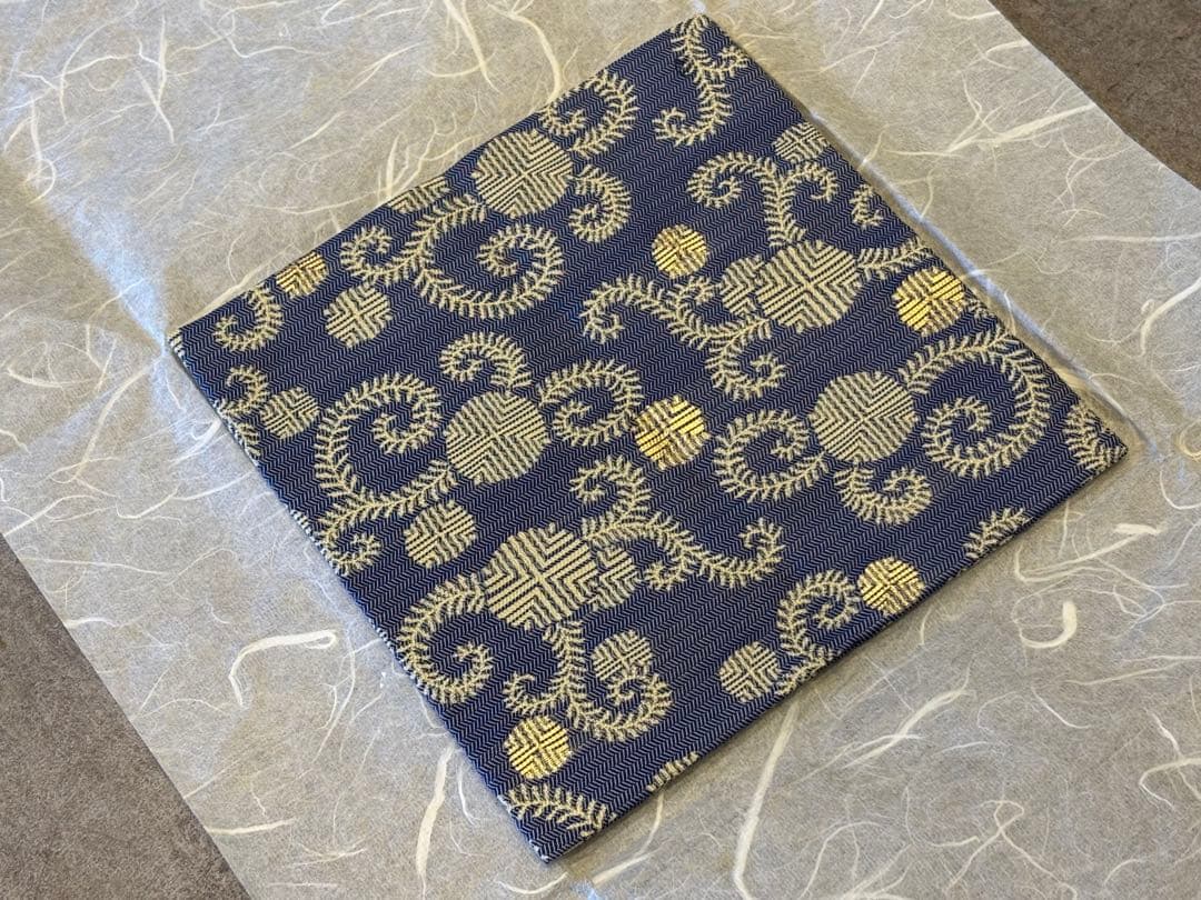 茶道具 土田友湖 坐忘斎家元御好 松蔓紹巴古帛紗 古帛紗 桐箱