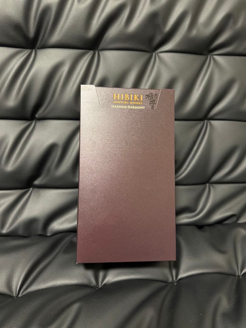 海外限定品】響　ジャパニーズハーモニー　マスターズセレクト　意匠ボトル