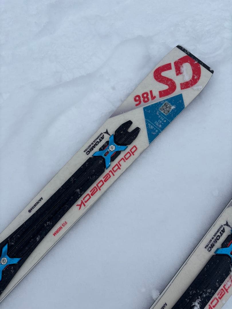 186cm アトミック レッドスター ATOMIC REDSTER GS