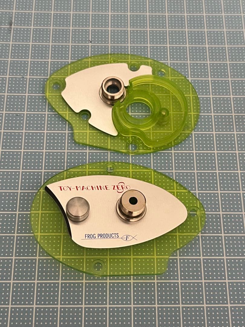 プロダクツプロダクツ　トイマシーンゼロサイドパーツ　右用