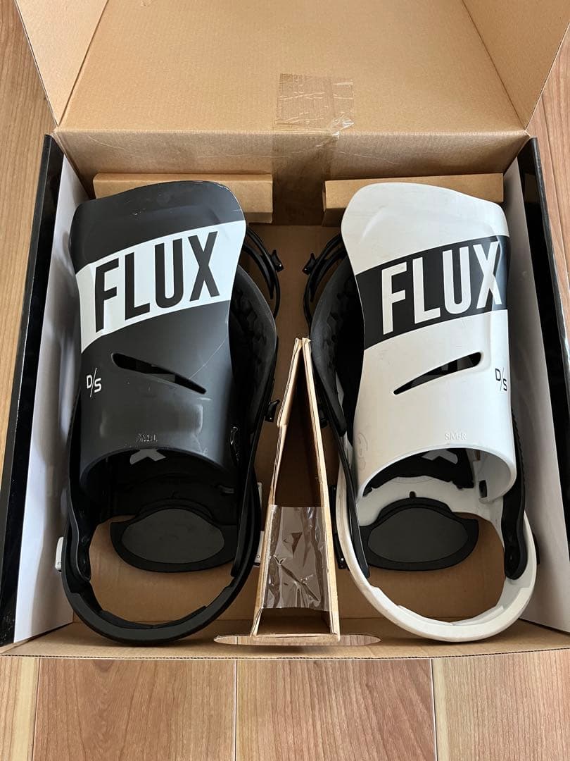 19-20 FLUX DS ビンディング ホワイト/ブラックMサイズ【外箱あり】