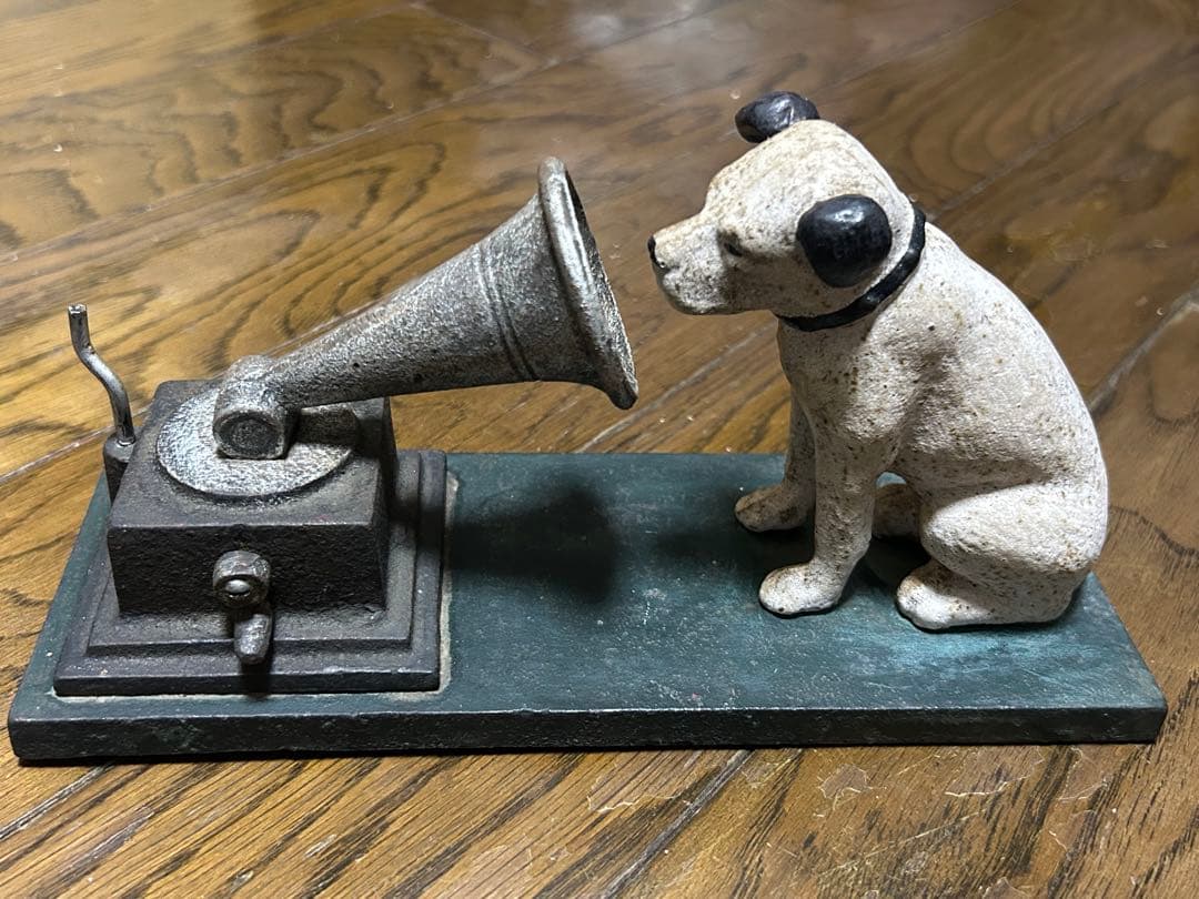 犬と蓄音機の金属製装飾品　激レア商品　レトロ　昭和　アンティーク