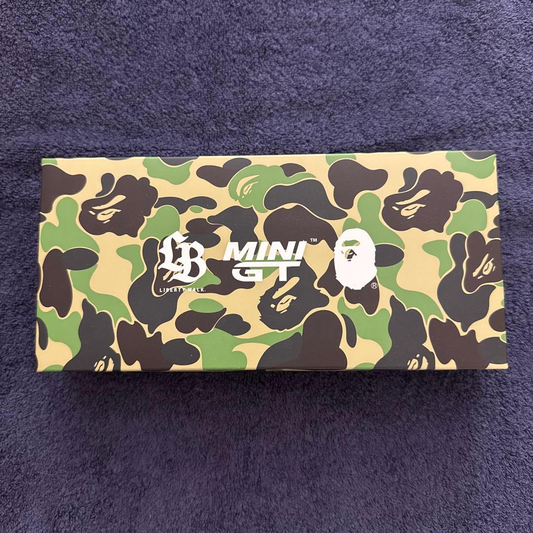 ミニカー MINIGT X BAPE X LBWK 1/64