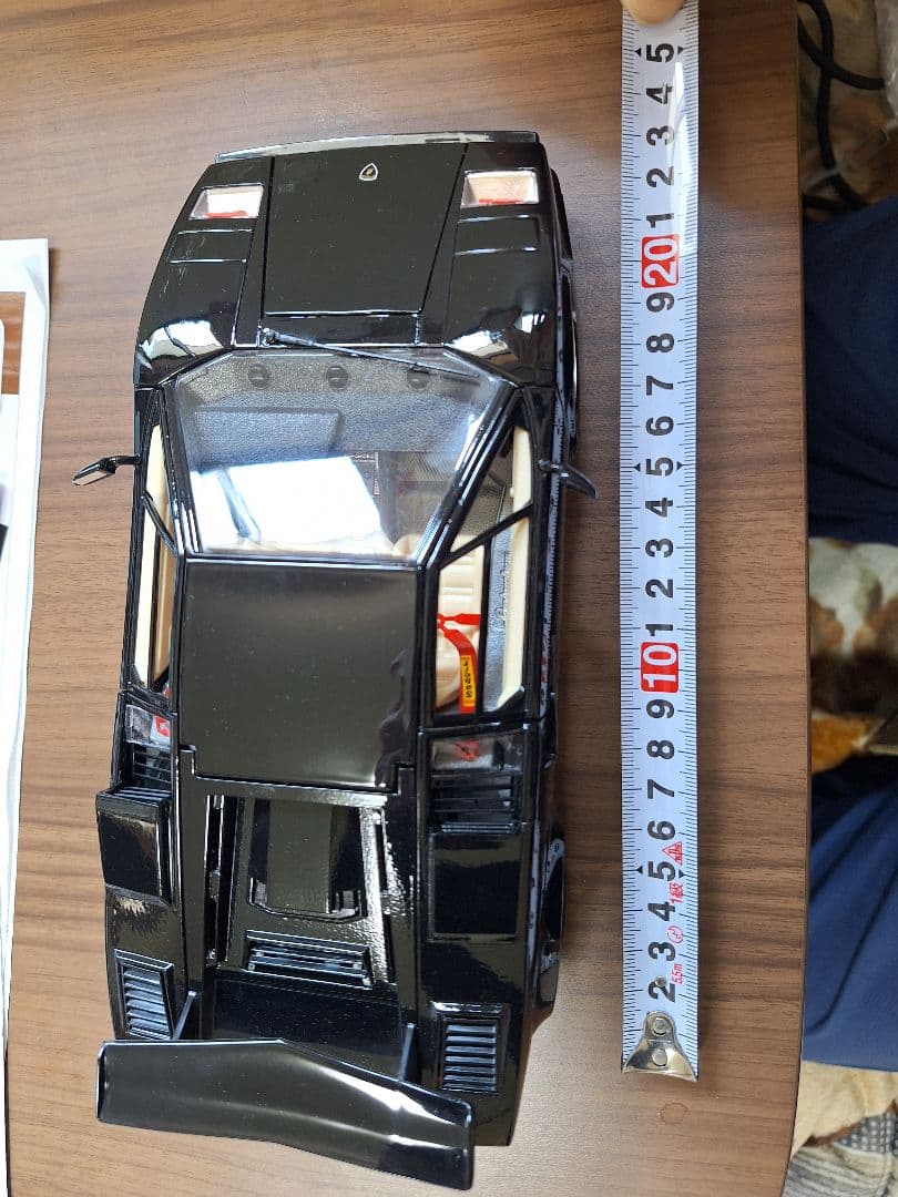 ミニカー ランボルギーニ カウンタック 1/18 ブラック