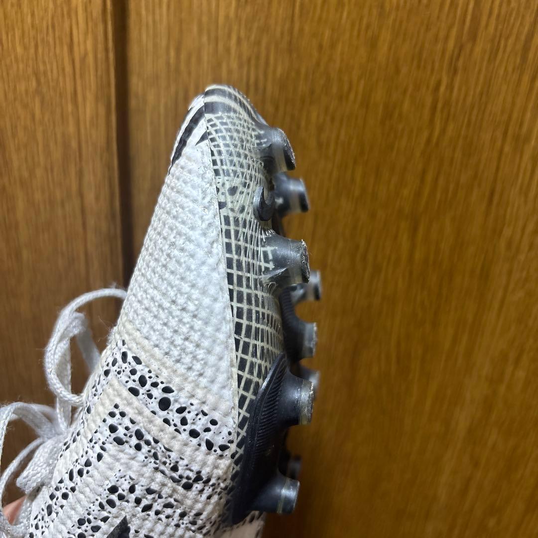 サッカースパイク NIKE マーキュリアル トップモデル