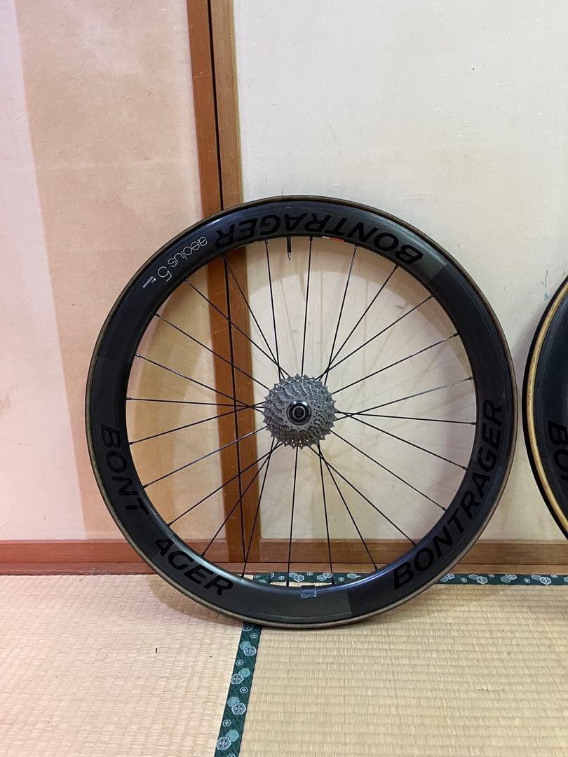 専用 BONTRAGER Aeolus 5 カーボンホイールセット