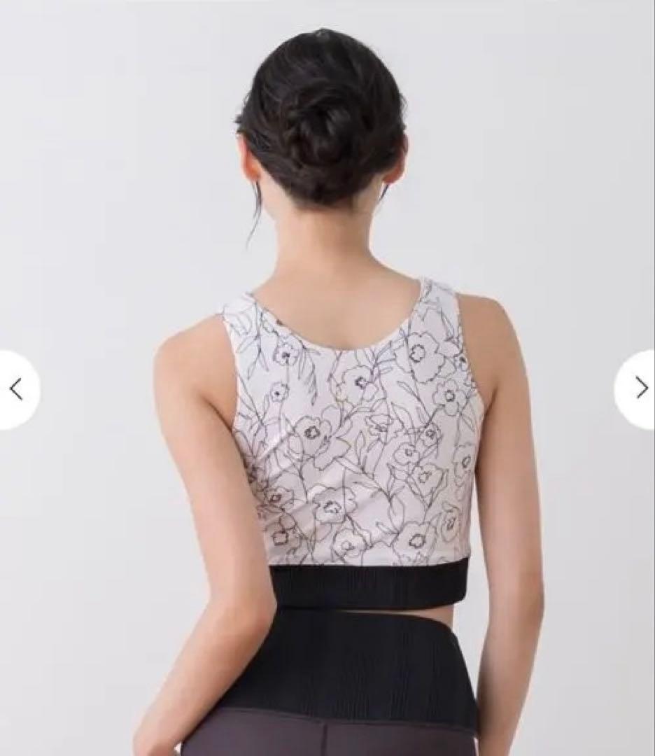 SUKALA☆フラワープリント☆ヨガトップス☆L☆アイボリー