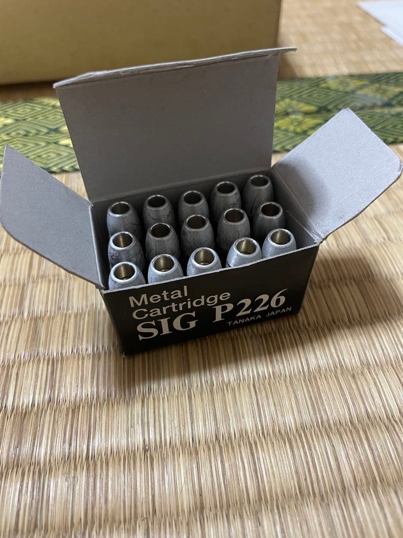 最終値下げ　未発火タナカSIG/SAUER P226 レイルド　HWモデルガン