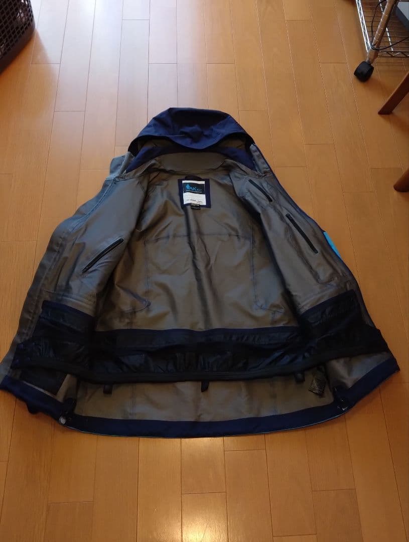 BURTON AK457 ガイドジャケット、ハイトップパンツ サイズＬ