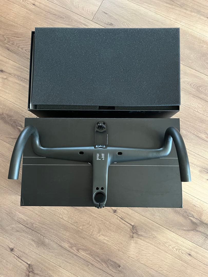 FARSPORTS F1s ハンドルバー　一体型ハンドル