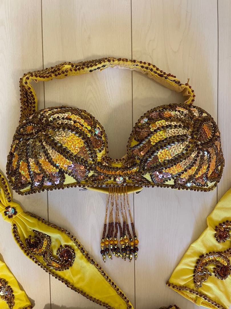 ベリーダンス コスチューム セット　クリーニング割引あり