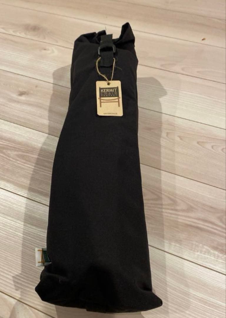 【新品未使用】カーミットチェア Made in USA タン　ベージュ　正規品