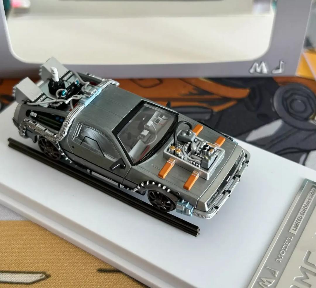 デロリアン Ⅲ1/64 MJモデル バックトゥザフューチャー カスタム専用ケース