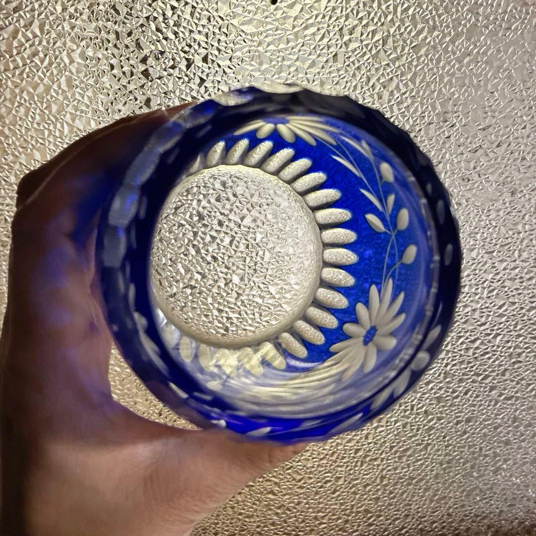 骨董　時代ガラス　青被せ切子　俵型洋花カット　希少ウランガラス　飴屋瓶　菓子瓶