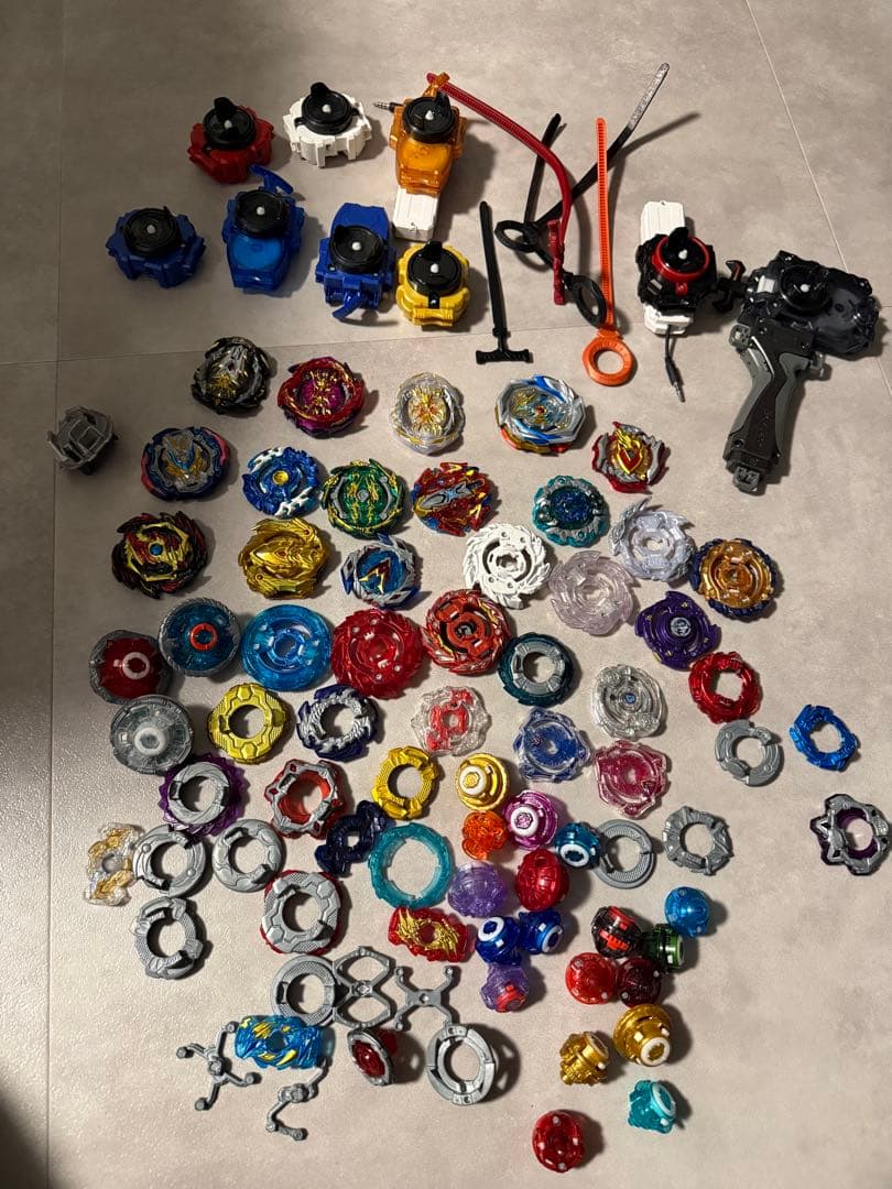 ベイブレードセット レア物もあります！　まとめ売り