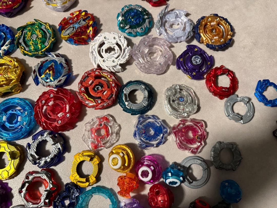 ベイブレードセット レア物もあります！　まとめ売り