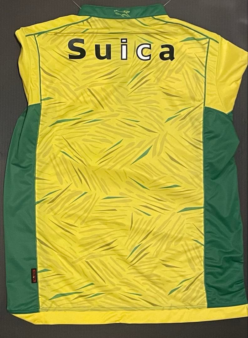 2011年 ジェフユナイテッド市原・千葉 ホームユニフォーム 選手直筆サイン入り