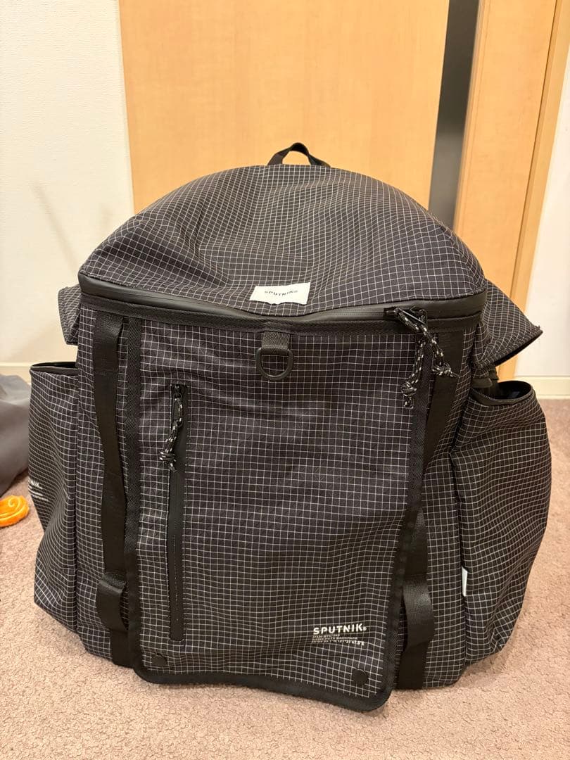 SPUTNIKバックパックキャリー　ブラックチェック