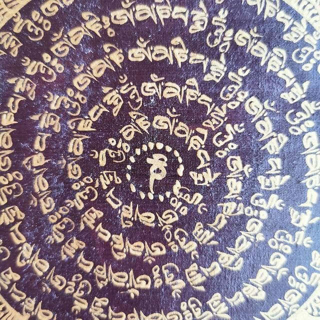 オンマニペメフム　マントラ　曼荼羅　：　タンカ　仏画（額縁なし）