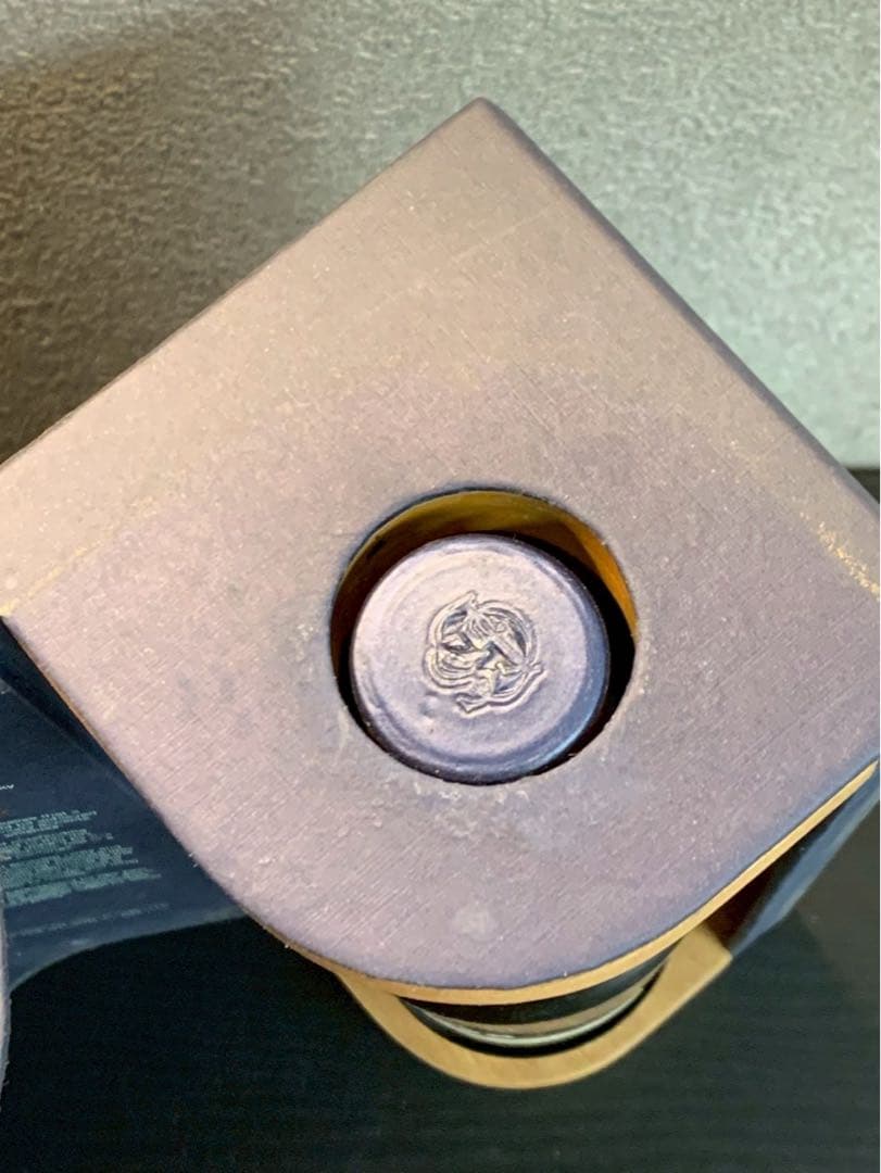 ウイスキー Ballantine's Rare Blended Scotch Whisky