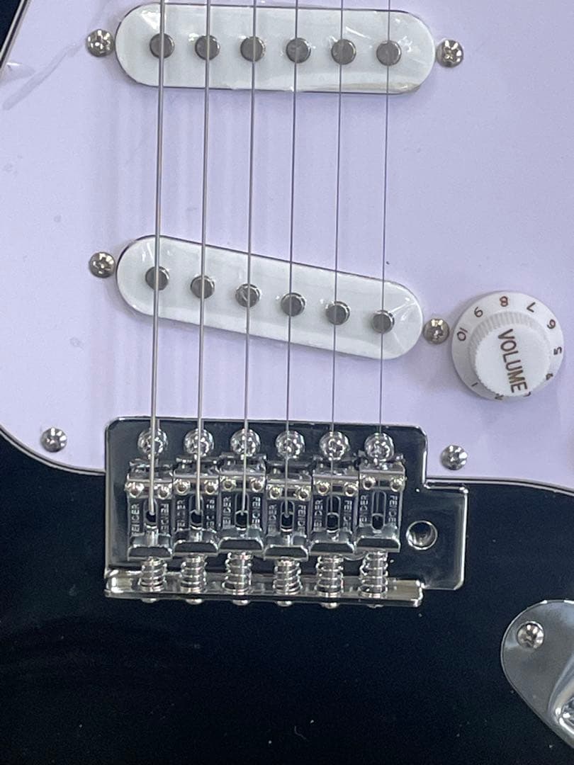 ストラトキャスター　エリッククラプトン仕様　１台限り