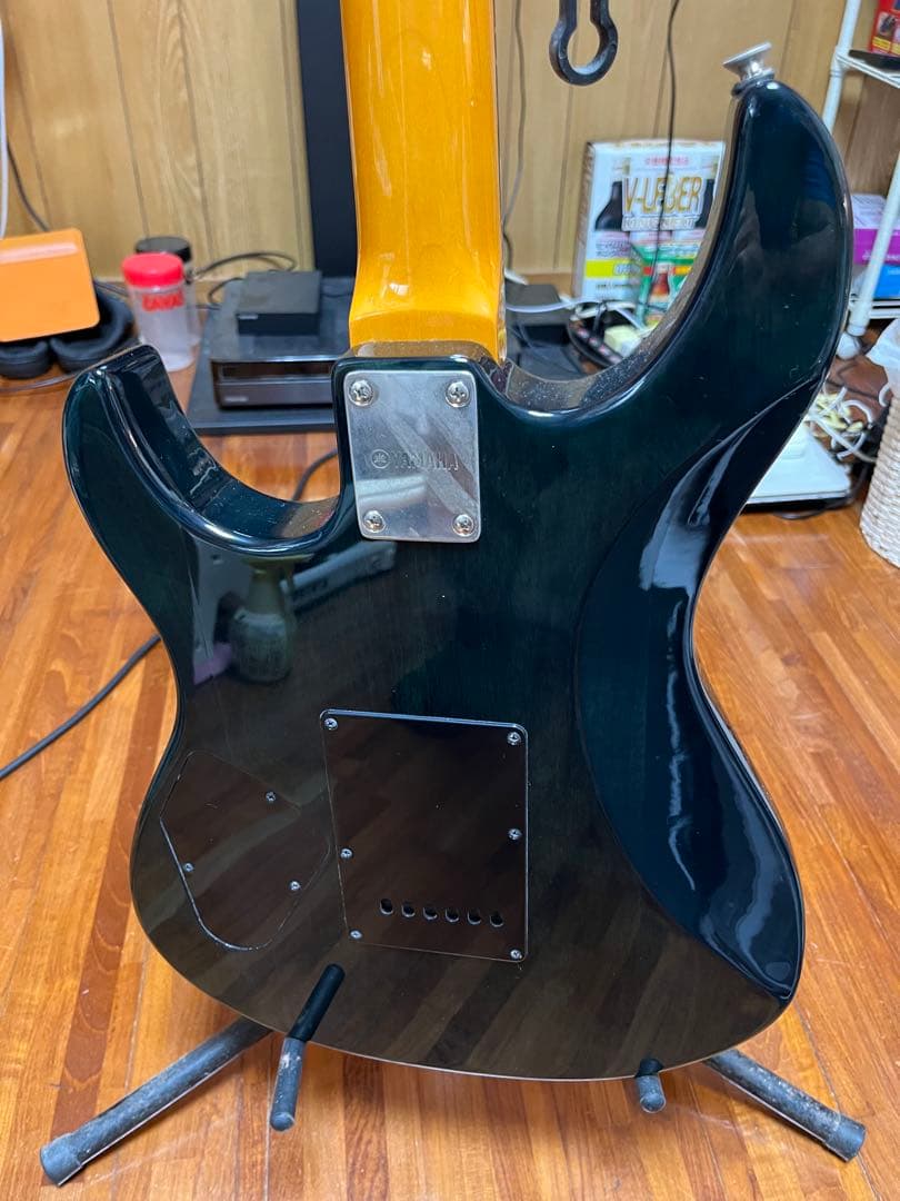 ヤマハエレキギターパシフィカ612 インディゴブルー(ソフトケース付き)