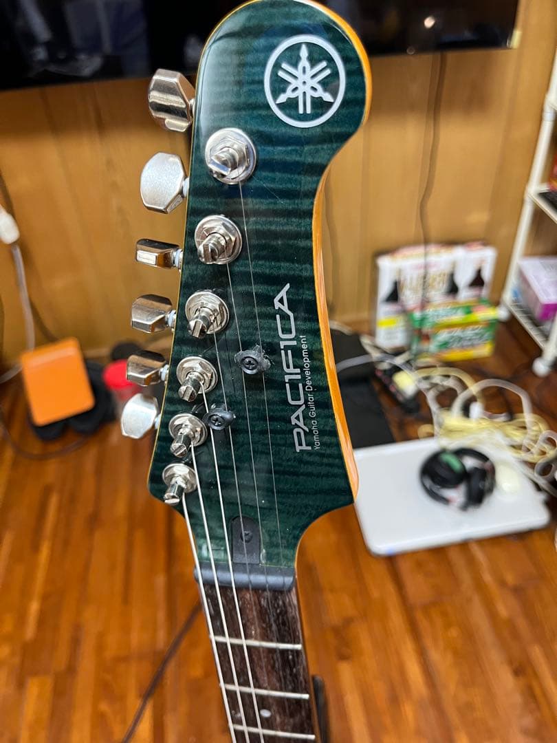 ヤマハエレキギターパシフィカ612 インディゴブルー(ソフトケース付き)