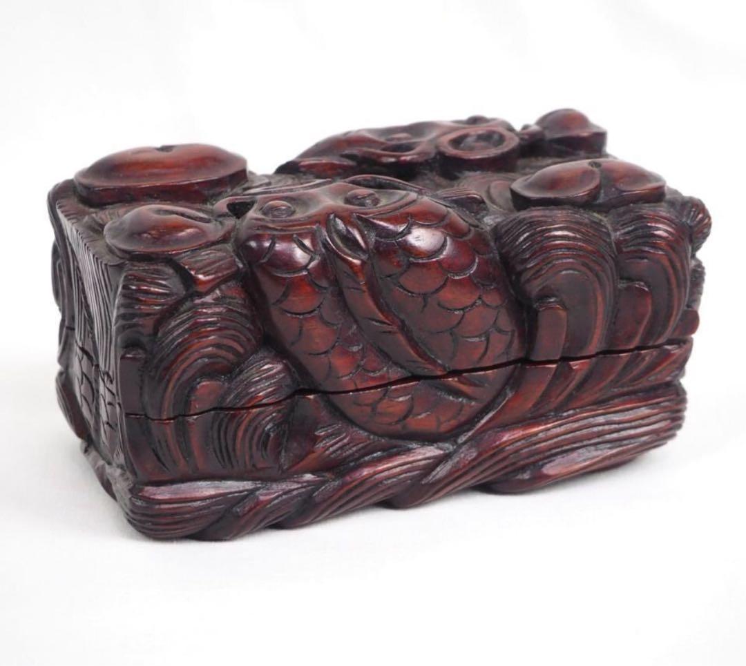 送料無料　時代物　唐木花梨　龍彫刻刳貫小箱