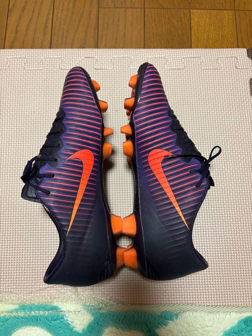 Nike Mercurial ナイキ　マーキュリアルヴェイパー