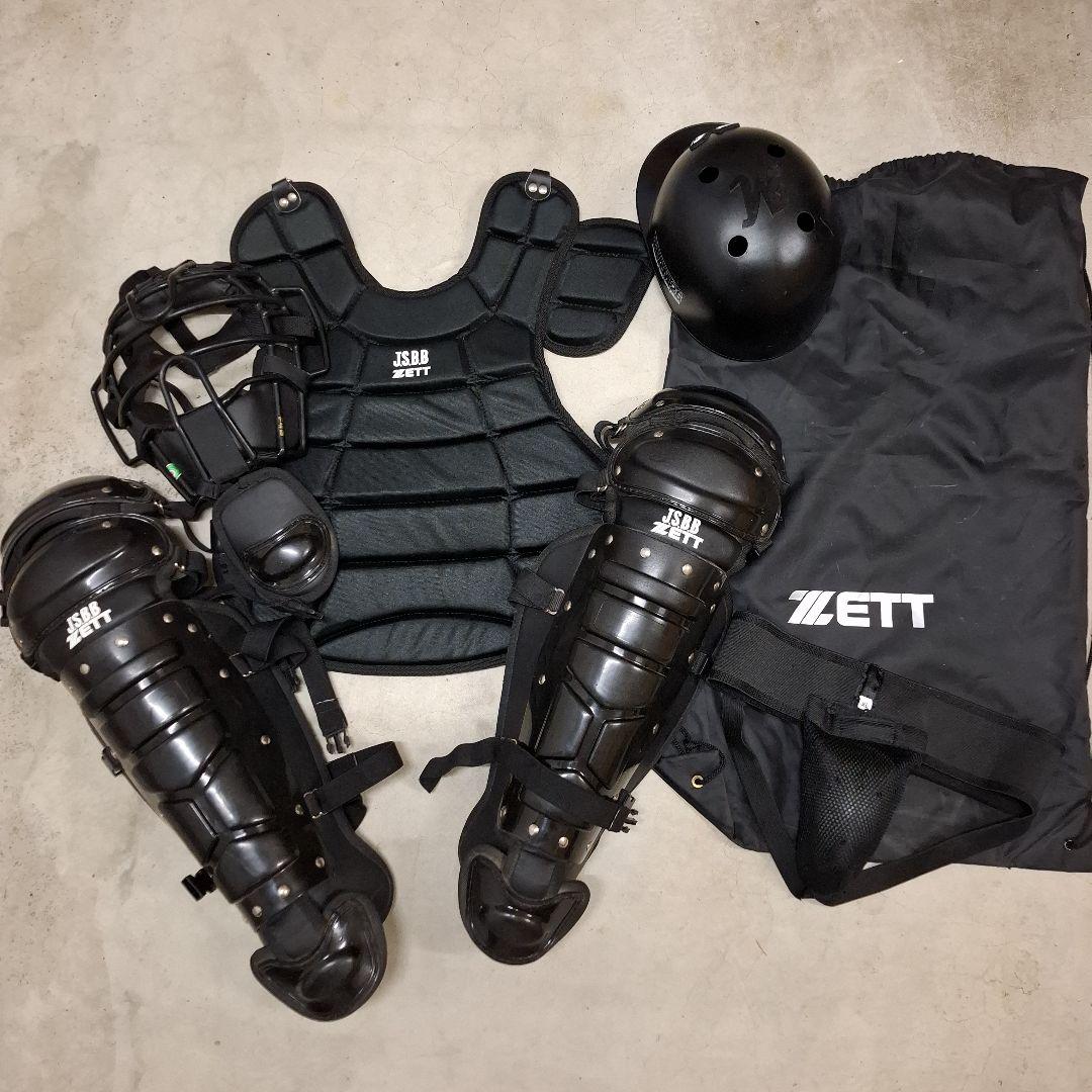 本日限定価格！早い者勝ち！ZETT 一般軟式キャッチャー防具セット 　状態良好！