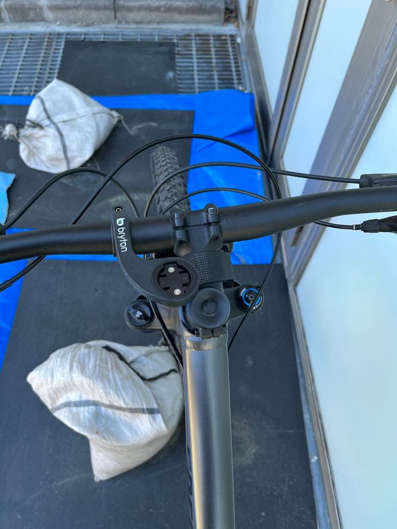 SPECIALIZED CHIZEL2023 ドロッパーシート装着済み