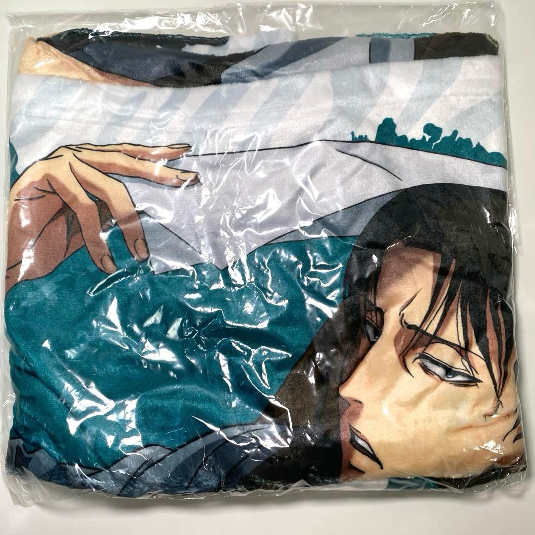 進撃の巨人 リヴァイ ブランケット　激レア　約60×90 リヴァイ お誕生日✨