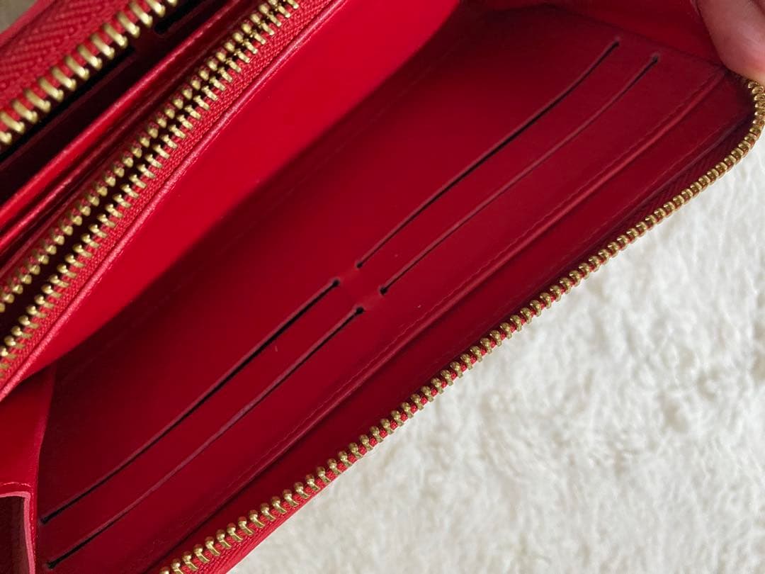 LOUIS VUITTON 草間弥生コラボ　ジッピーウォレット　財布