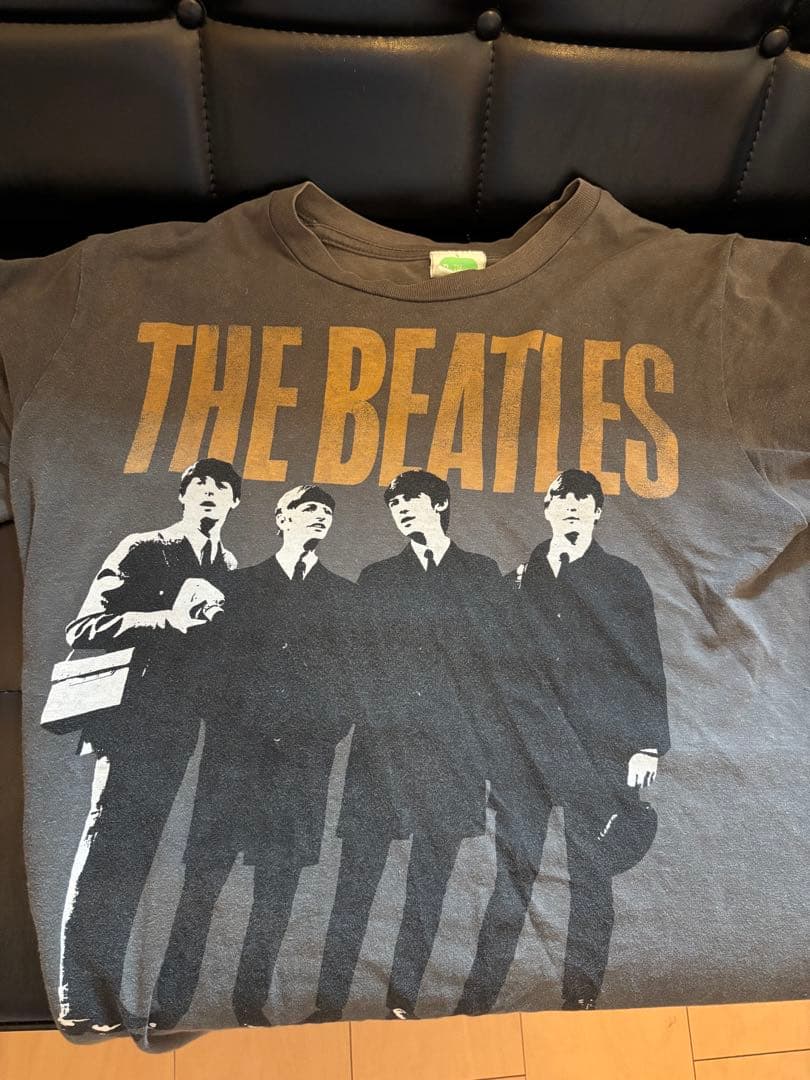THE BEATLES グラフィックTシャツ