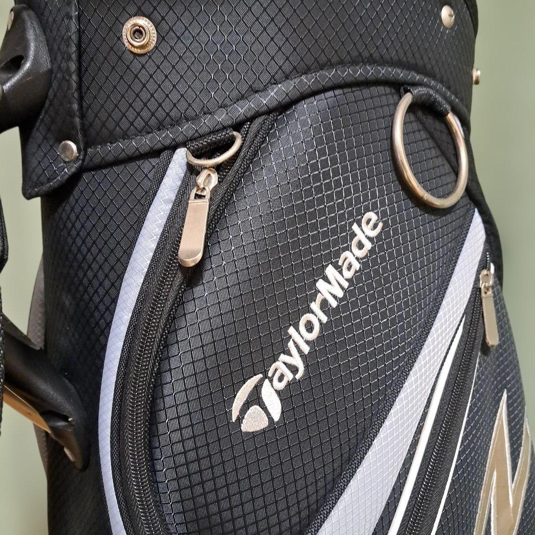 テーラーメイドRBZ ゴルフバッグ.フード付き。10インチ軽量モデル。