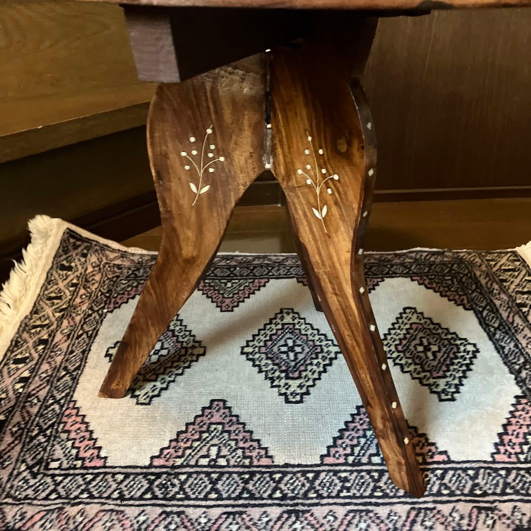 中東で購入した象嵌彫テーブル