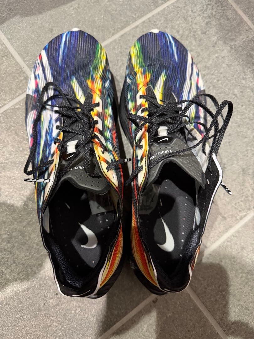 ナイキヴェイパーフライ4美品27.5センチ